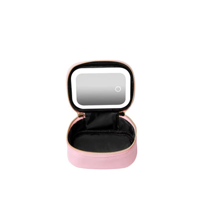 תיק איפור אישי כולל מראת לד מבית myLOVIRA